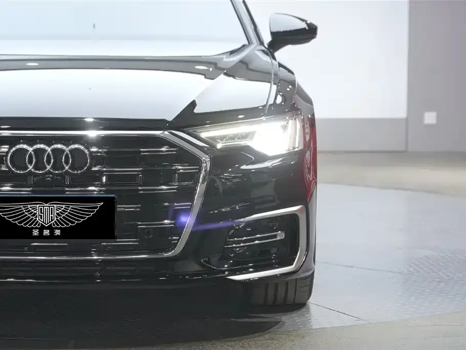 Audi A6L 2024 из CN, фото 4
