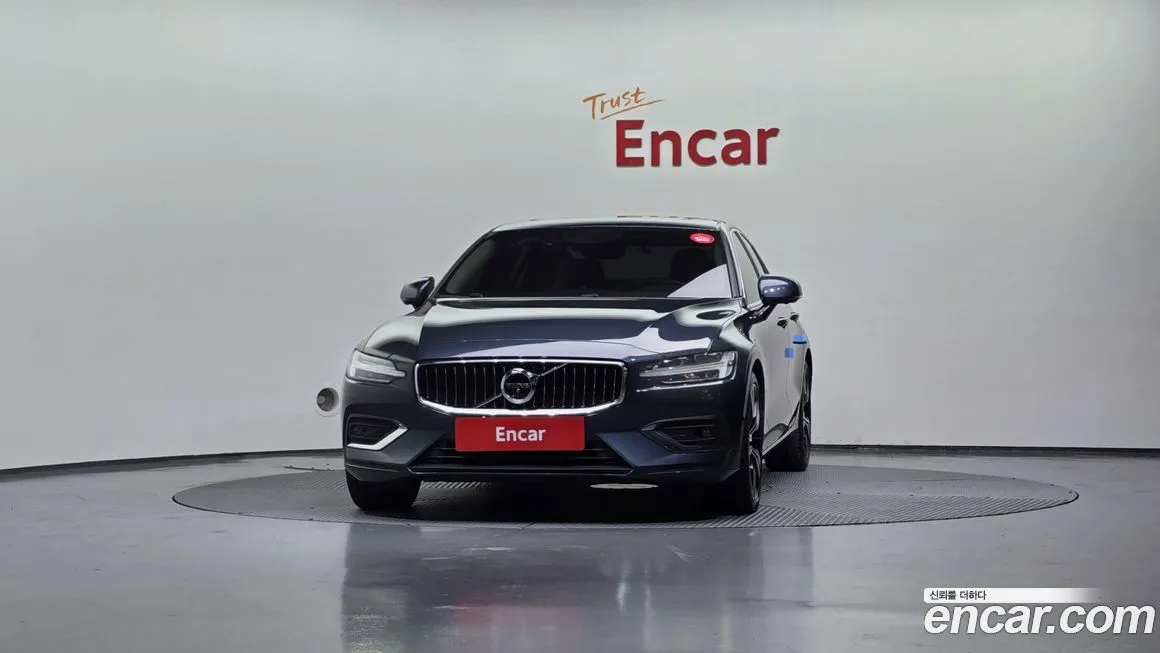 Volvo S60 2021 из KR, фото 3