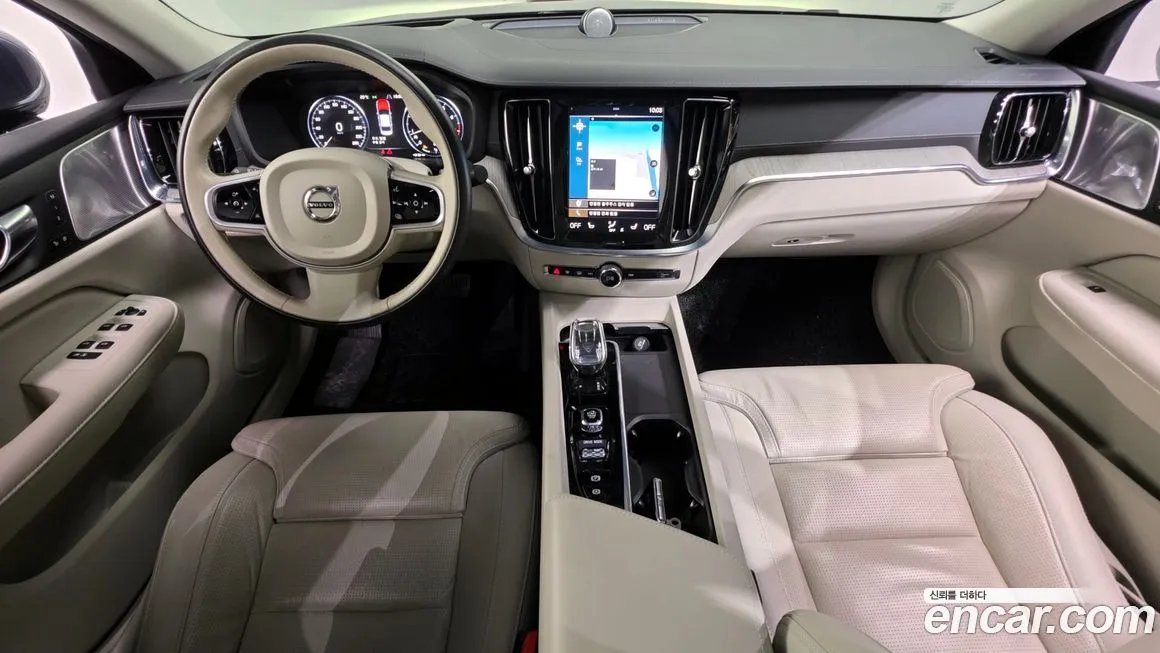 Volvo S60 2021 из KR, фото 7
