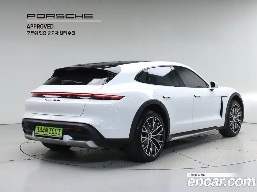 Porsche Taycan 2024 из KR, фото 2
