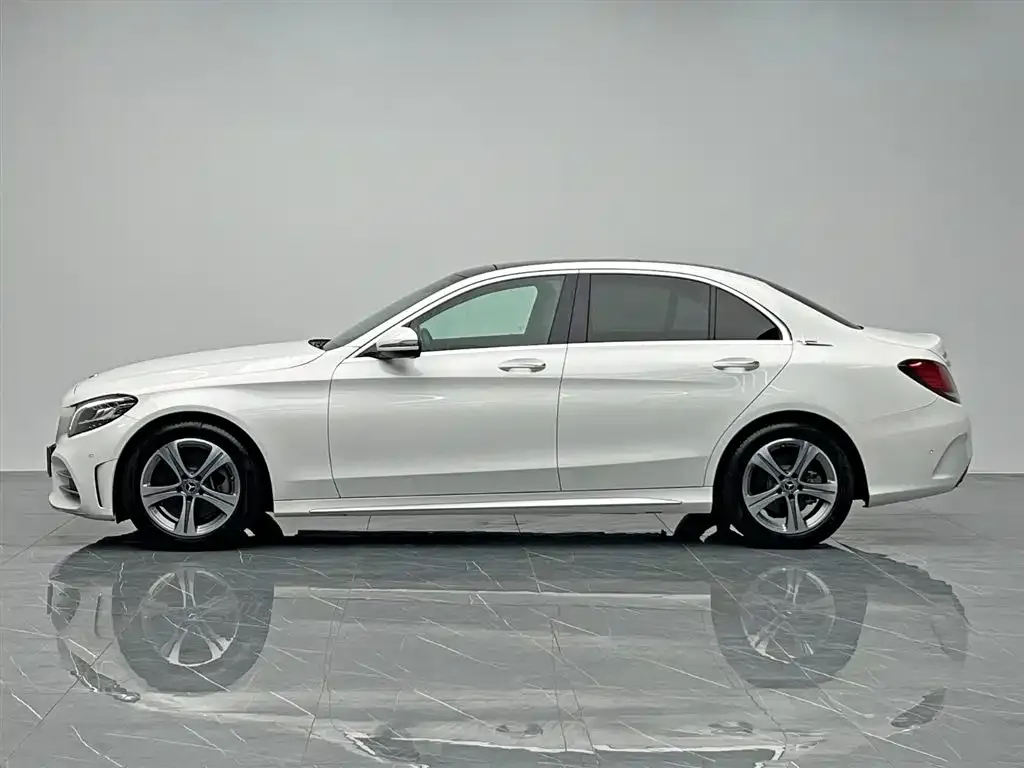 Mercedes-Benz C-Class — фото 3