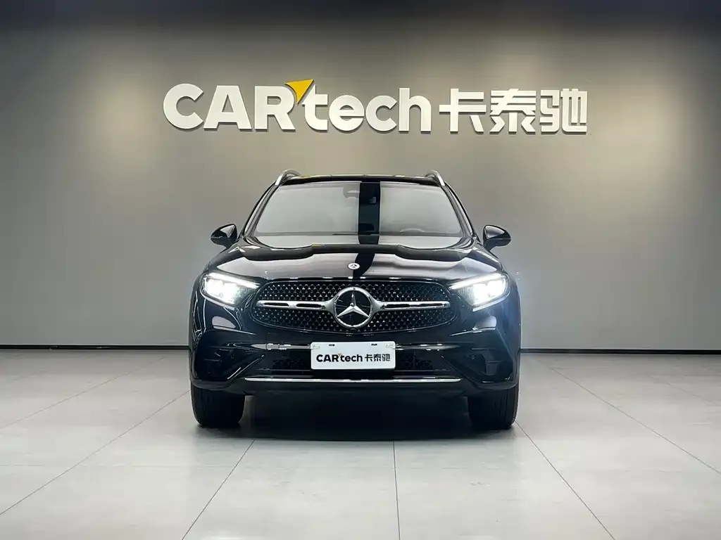 Mercedes-Benz GLC 2023 из CN, фото 2