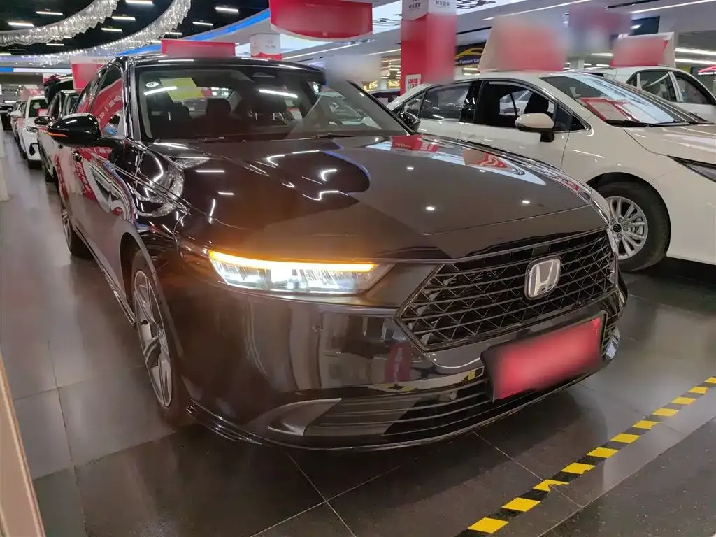 Honda Accord New Energy 2025 из CN, фото 4