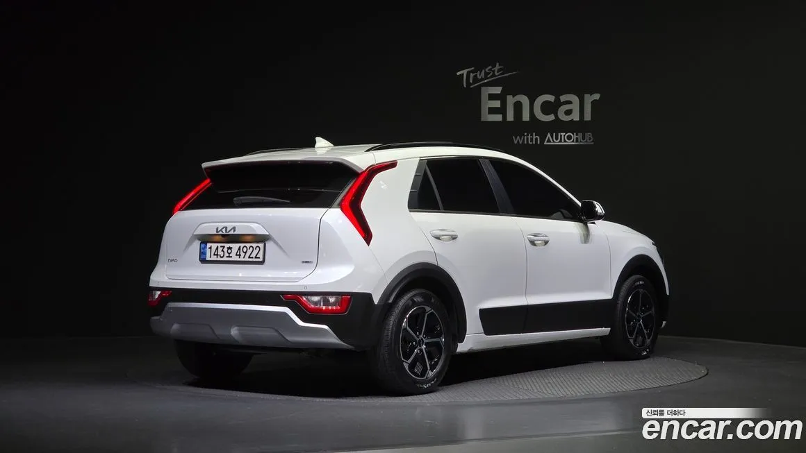 Kia Niro 2023 из KR, фото 2