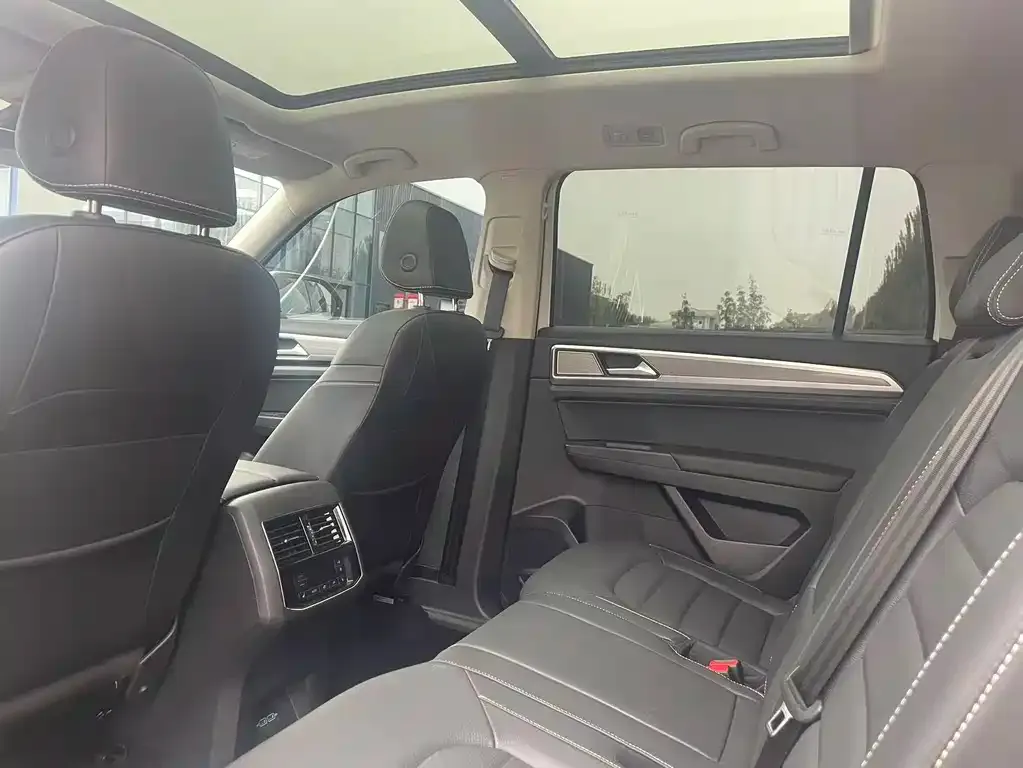 Volkswagen Teramont 2021 из CN, фото 5