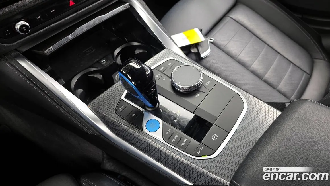 BMW i4 2023 из KR, фото 9