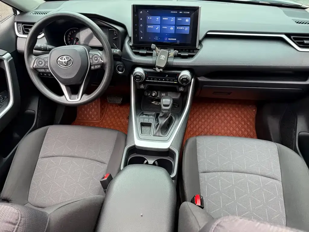 Toyota RAV4 2021 из CN, фото 7
