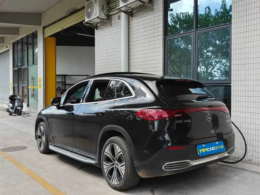 Mercedes-Benz EQE SUV 2024 из CN, фото 2