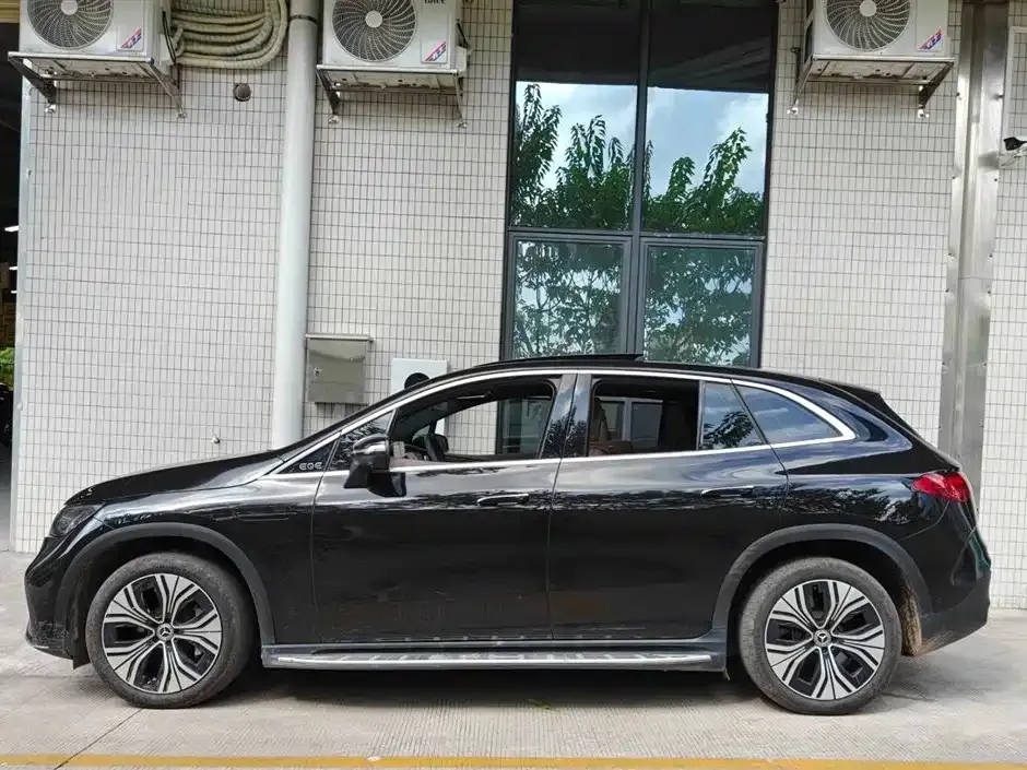 Mercedes-Benz EQE SUV 2024 из CN, фото 3