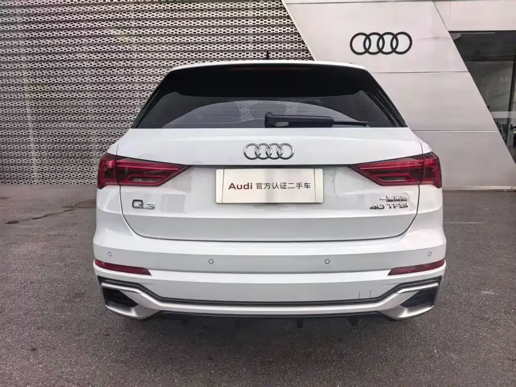 Audi Q3 2024 из CN, фото 2