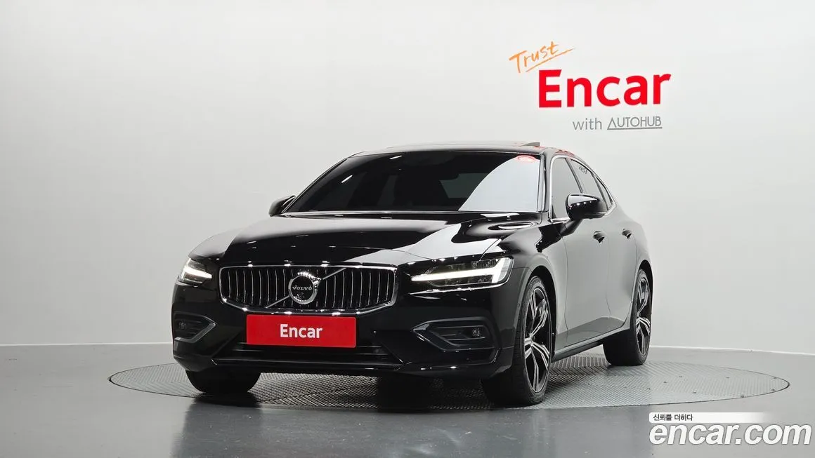 Volvo S60 2022 из KR, фото 3