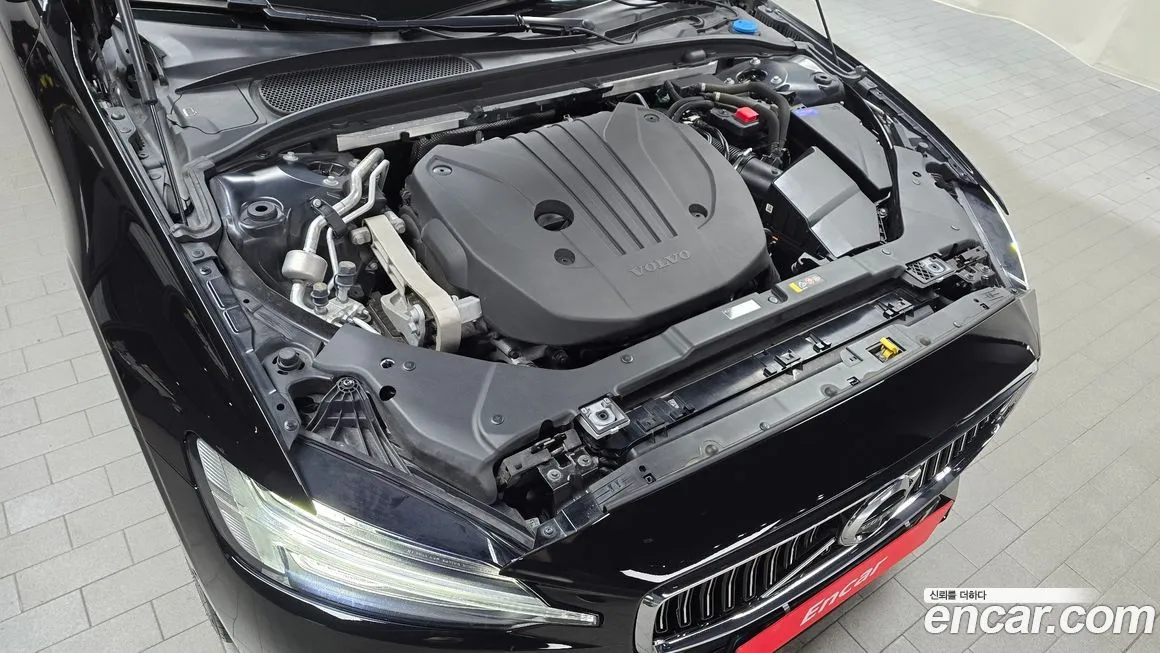 Volvo S60 2022 из KR, фото 6