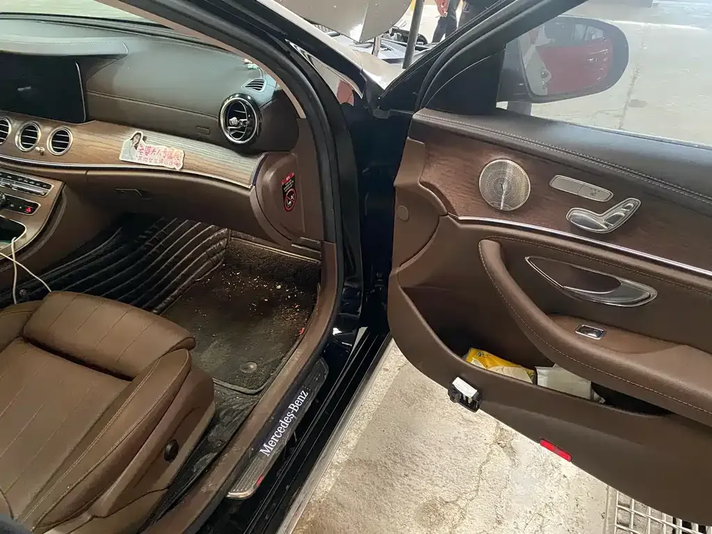 Mercedes-Benz E-Class 2022 из CN, фото 6
