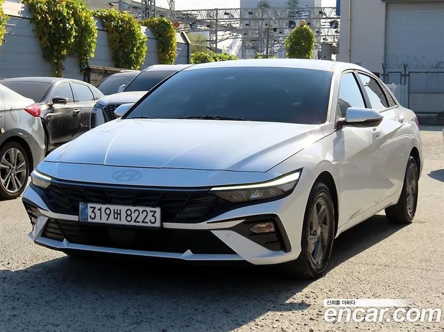 Hyundai AVANTE — фото 2