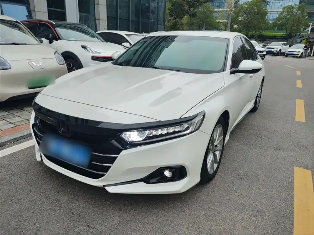 Honda Accord 2022 из CN, фото 2