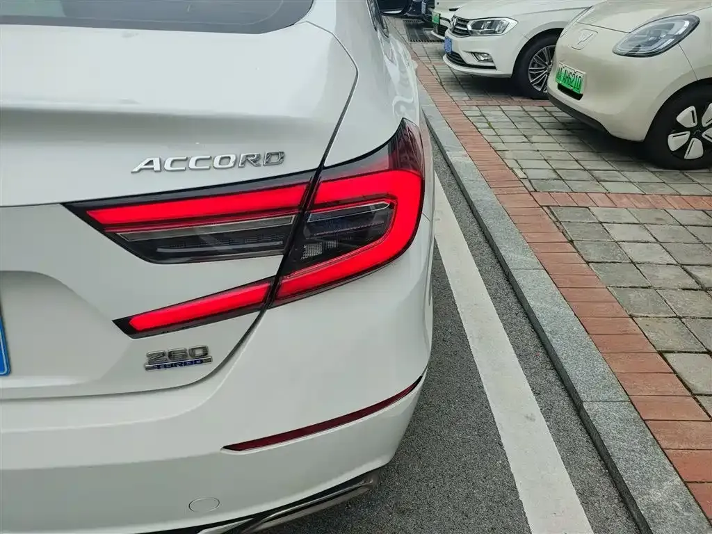 Honda Accord 2022 из CN, фото 8