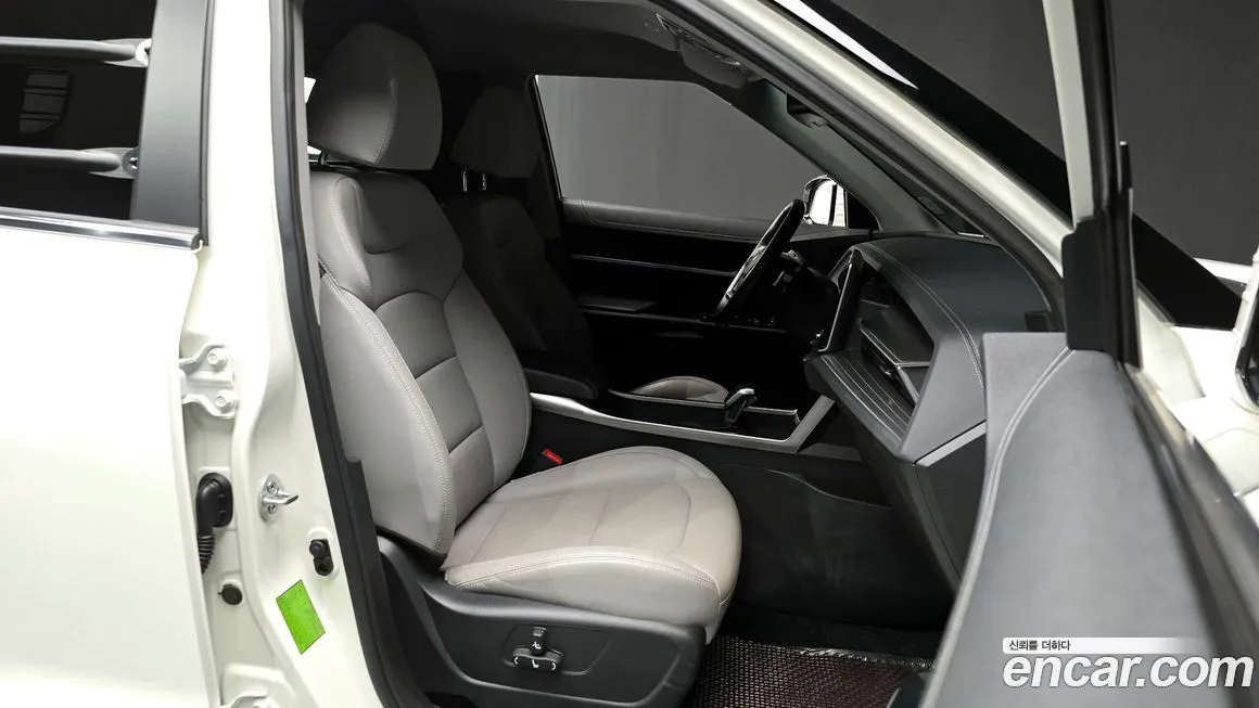 KG Mobility (Ssangyong) Torres — фото 10