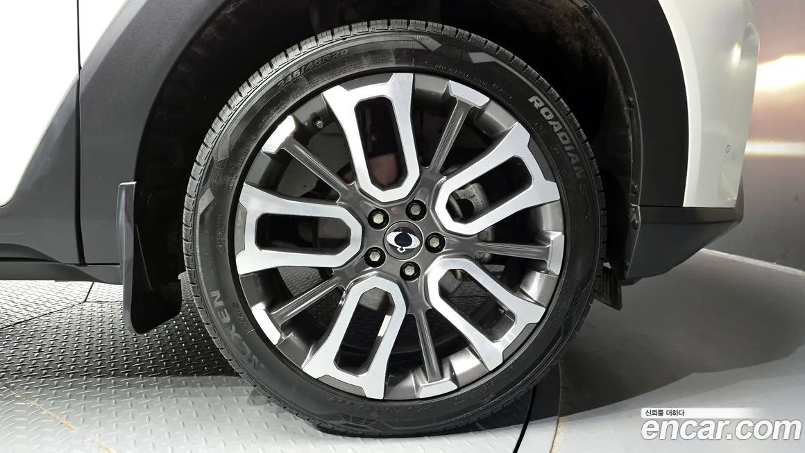 KG Mobility (Ssangyong) Torres — фото 5