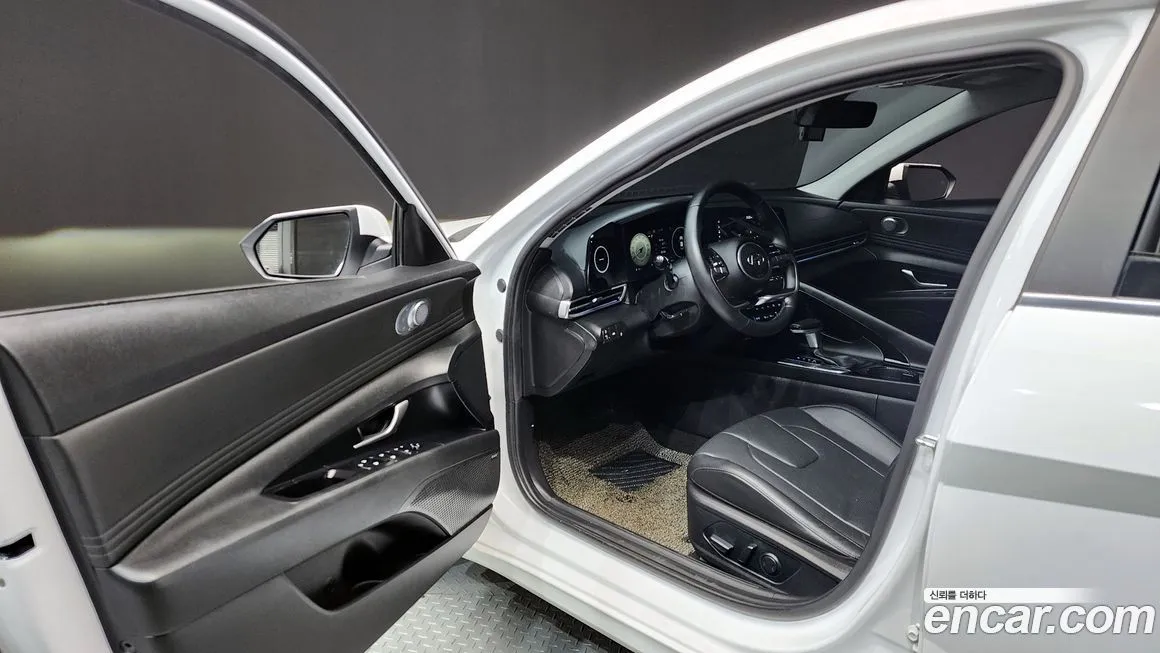 Hyundai AVANTE 2021 из KR, фото 10