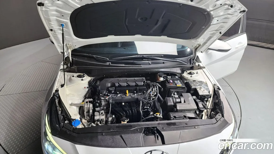 Hyundai AVANTE 2021 из KR, фото 6