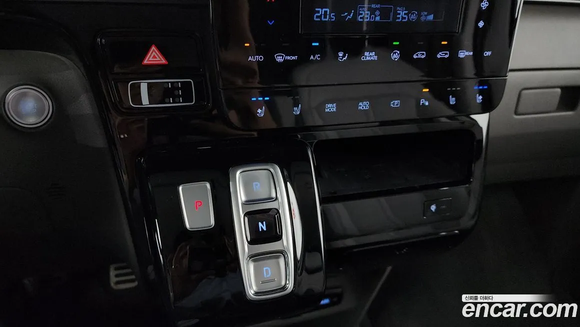 Hyundai Staria — фото 9