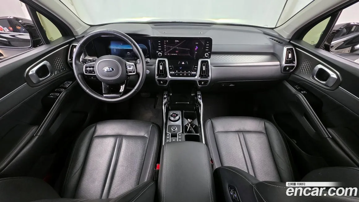 Kia Sorento — фото 7
