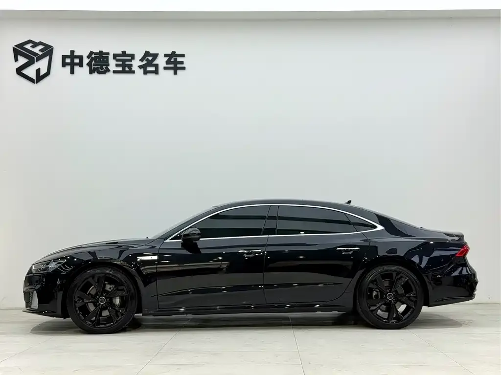 Audi A7L 2024 из CN, фото 3