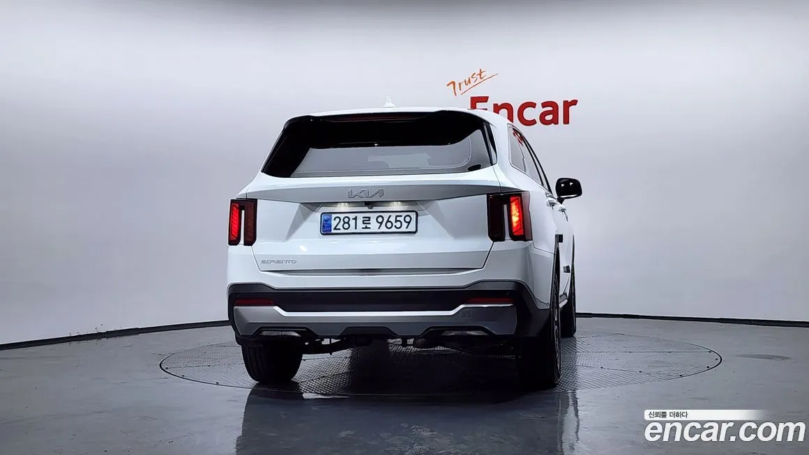 Kia Sorento — фото 4