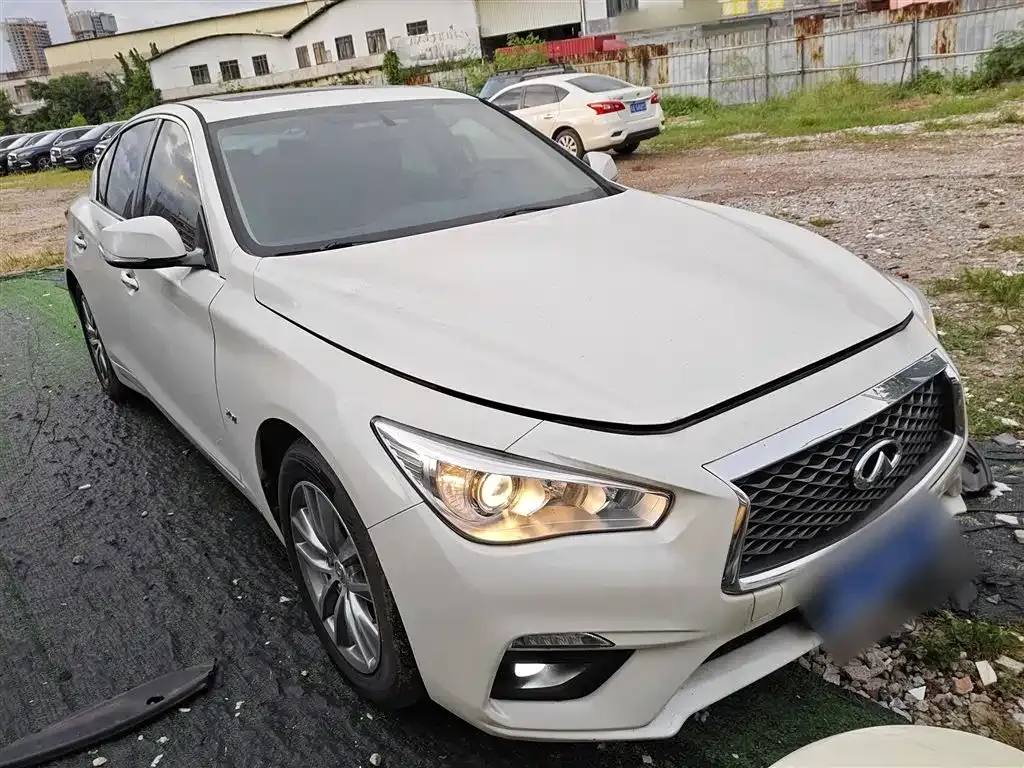 Infiniti Q50L 2022 из CN, фото 4