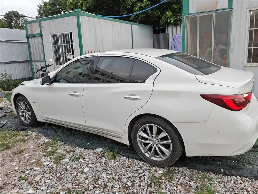 Infiniti Q50L 2022 из CN, фото 5
