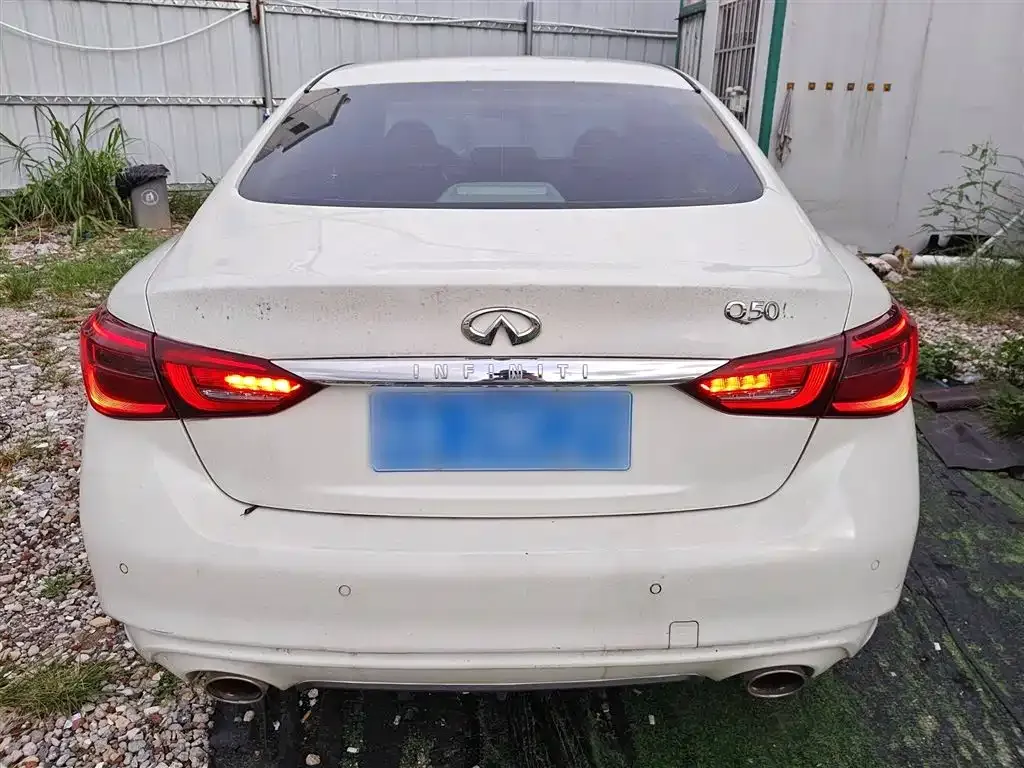 Infiniti Q50L 2022 из CN, фото 6