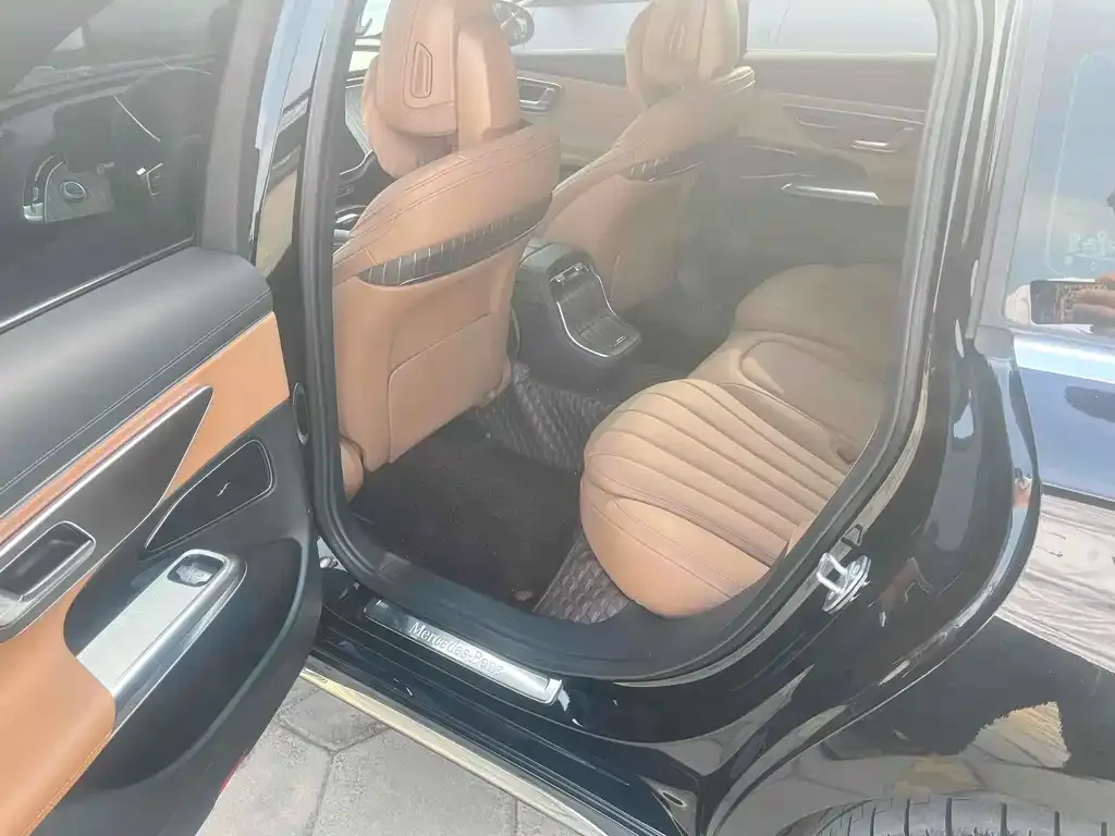 Mercedes-Benz E-Class 2024 из CN, фото 5
