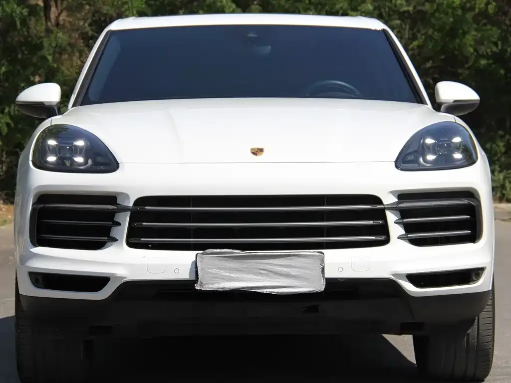 Porsche Cayenne Hybrid — фото 1