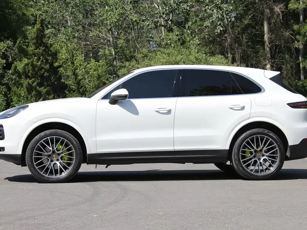 Porsche Cayenne Hybrid — фото 4