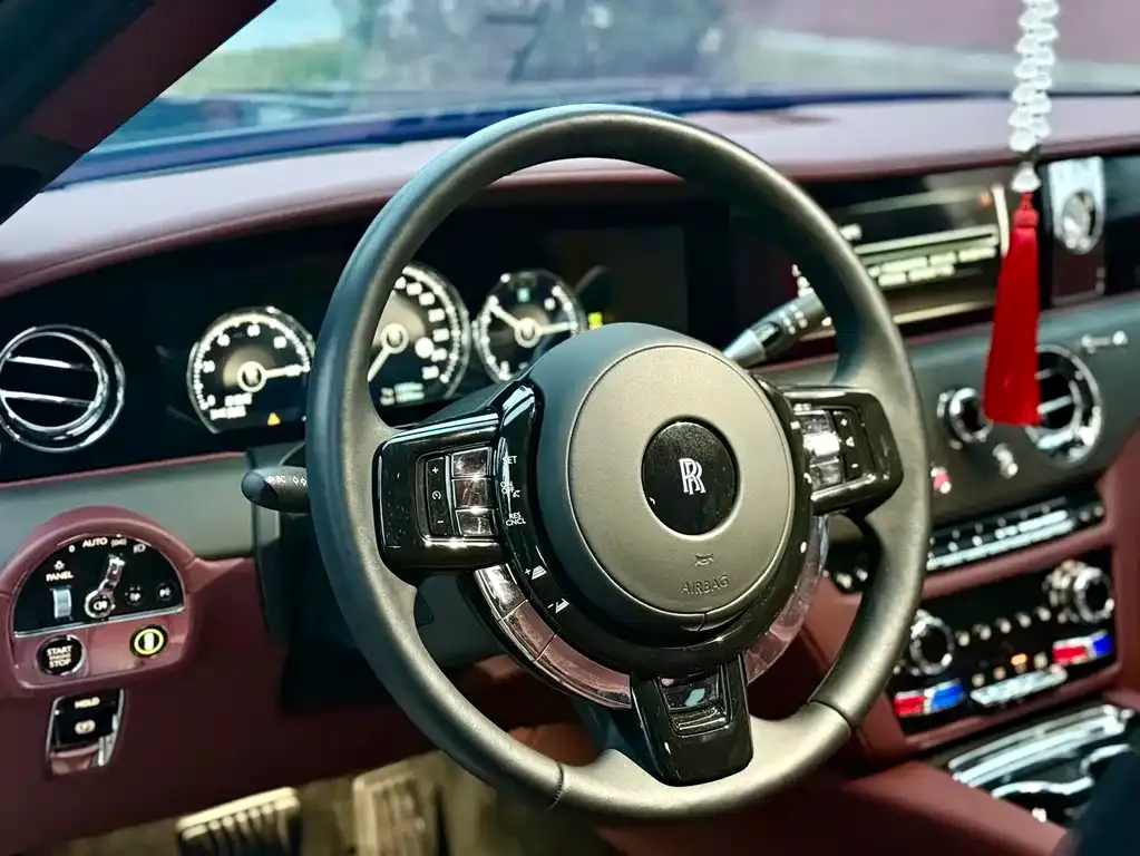 Rolls-Royce Ghost 2025 из CN, фото 7