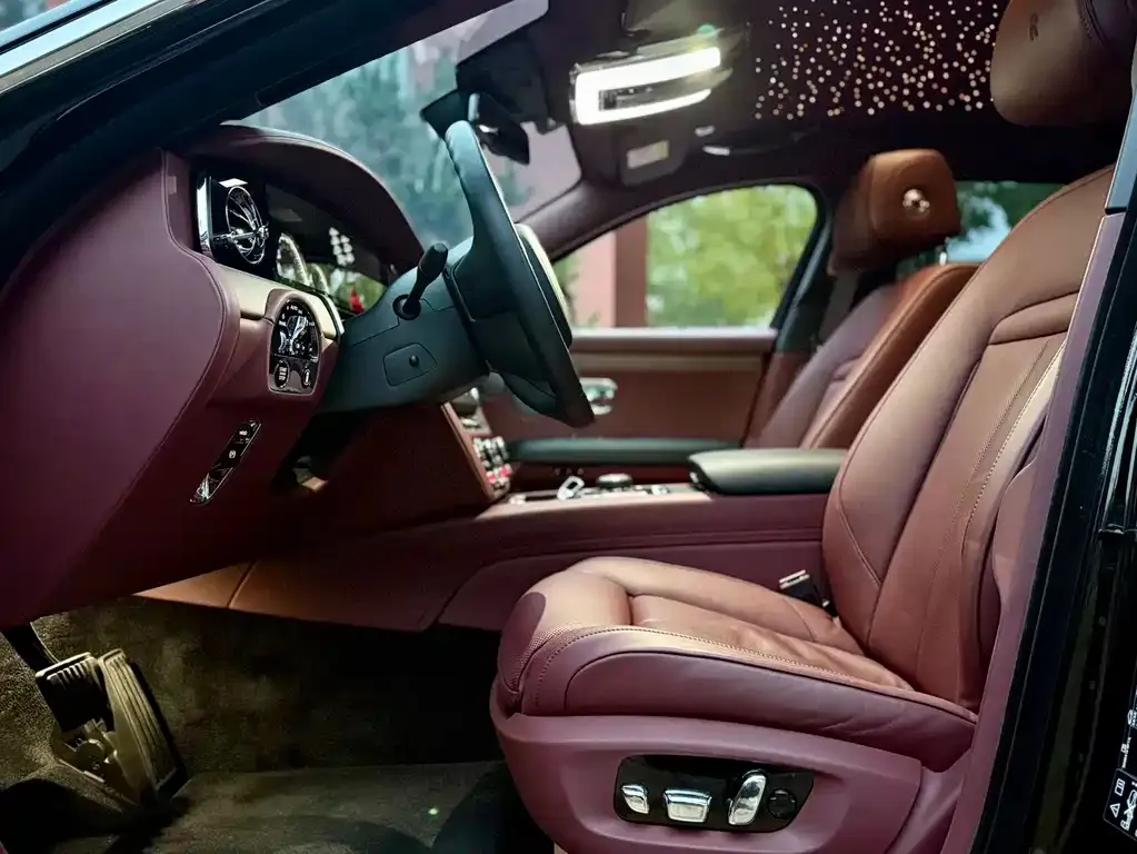 Rolls-Royce Ghost 2025 из CN, фото 9