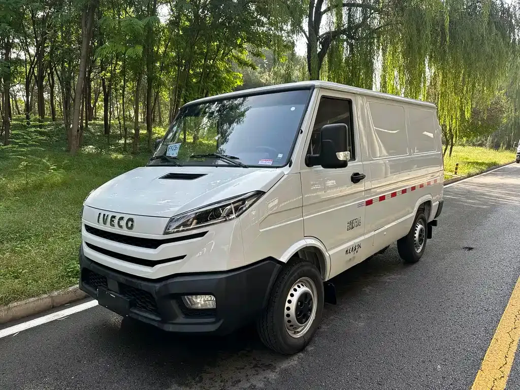 IVECO Daily 2025 из CN, фото 2