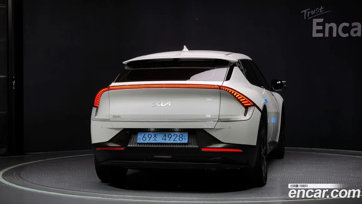 Kia EV6 — фото 4