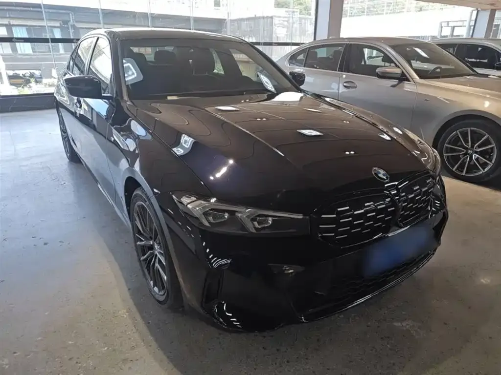 BMW 3 Series 2024 из CN, фото 7