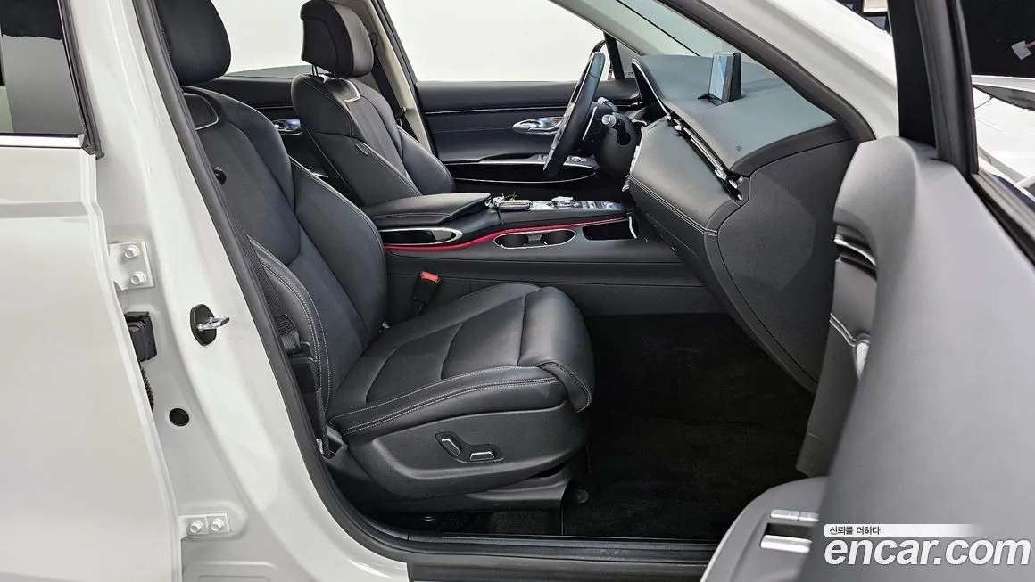 Genesis GV70 2023 из KR, фото 10