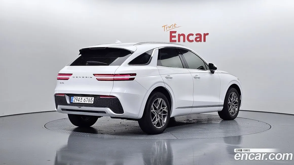 Genesis GV70 2023 из KR, фото 2