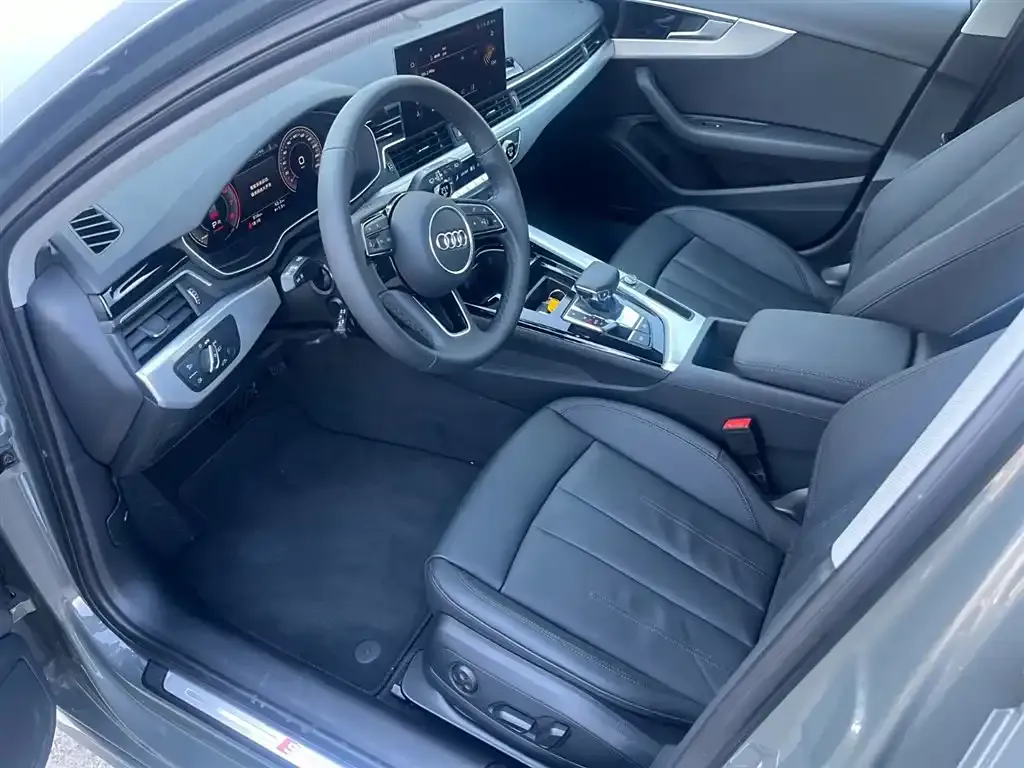 Audi A4 (Import) 2023 из CN, фото 7