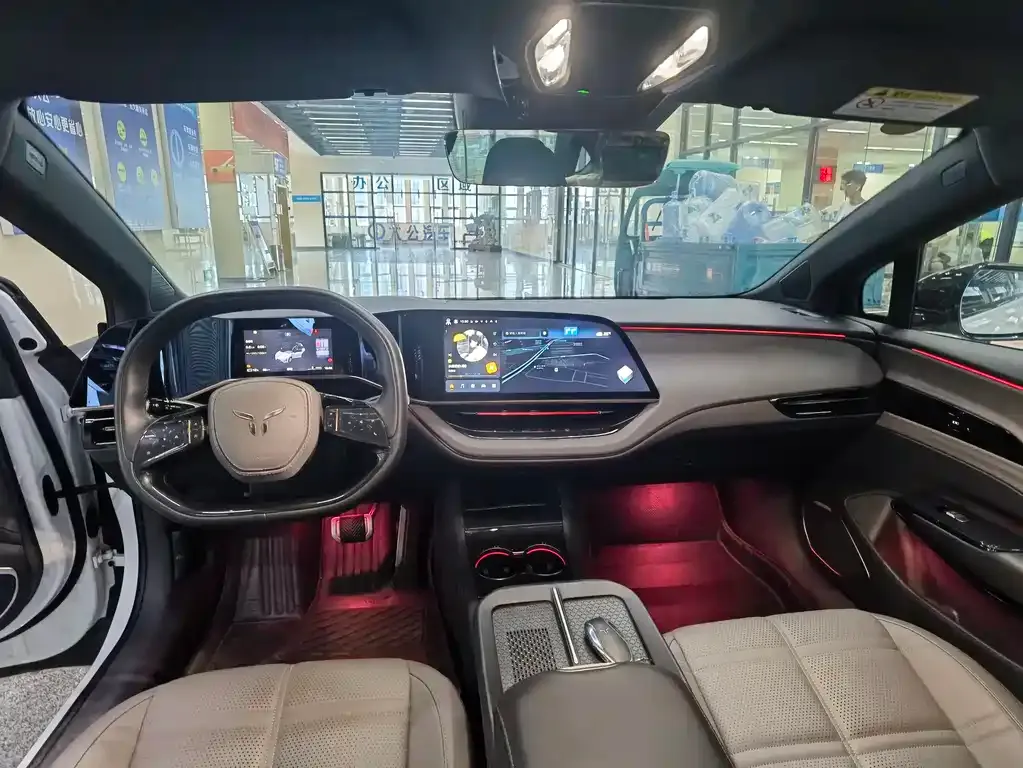 Hongqi EH7 2024 из CN, фото 5