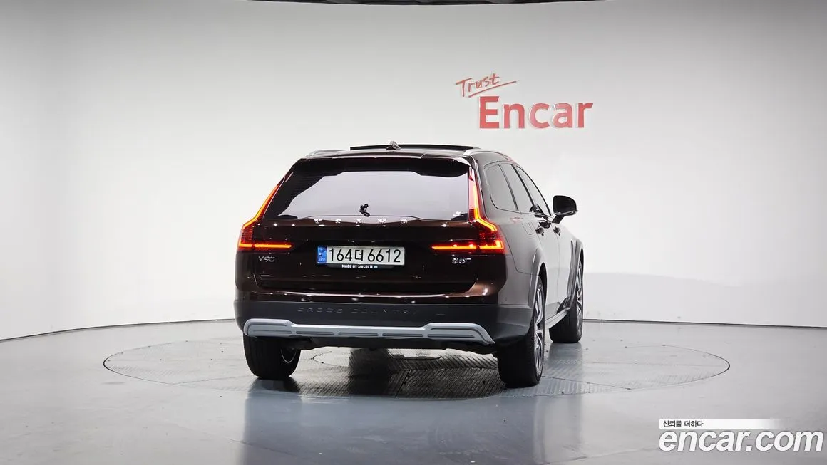 Volvo V90 2021 из KR, фото 4