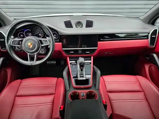 Porsche Cayenne Hybrid 2023 из CN, фото 4