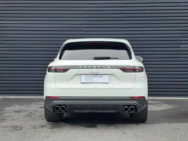 Porsche Cayenne Hybrid 2023 из CN, фото 5