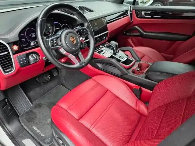 Porsche Cayenne Hybrid 2023 из CN, фото 6