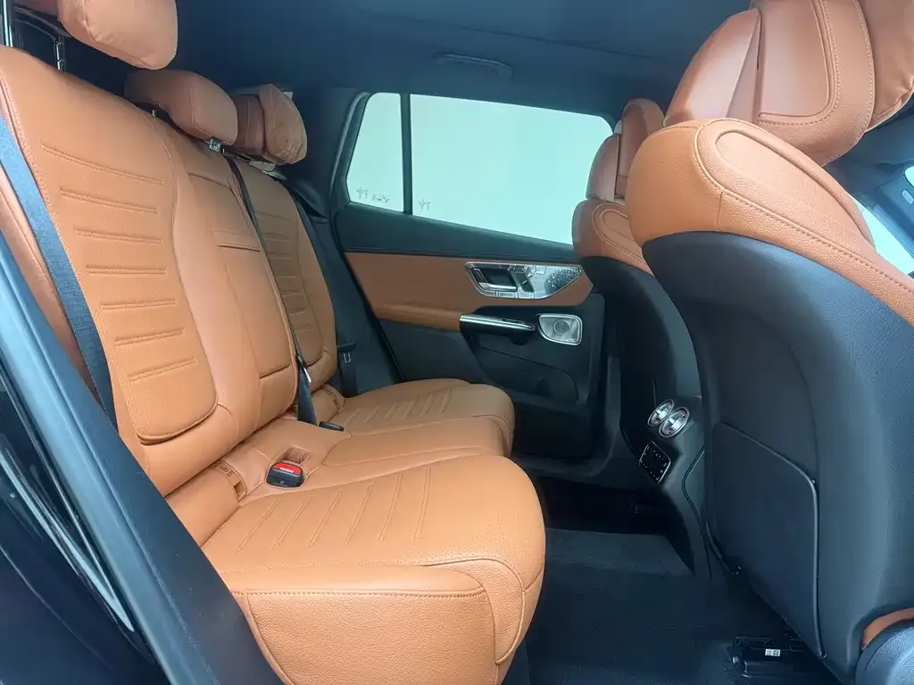 Mercedes-Benz GLC 2024 из CN, фото 10