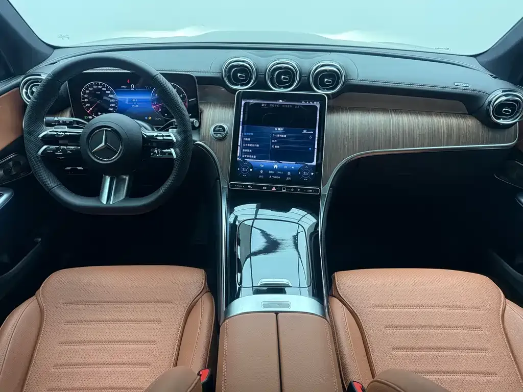 Mercedes-Benz GLC 2024 из CN, фото 8