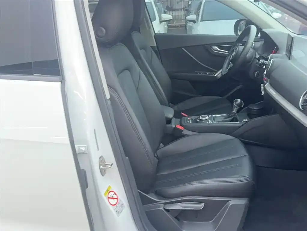 Audi Q2L 2021 из CN, фото 3